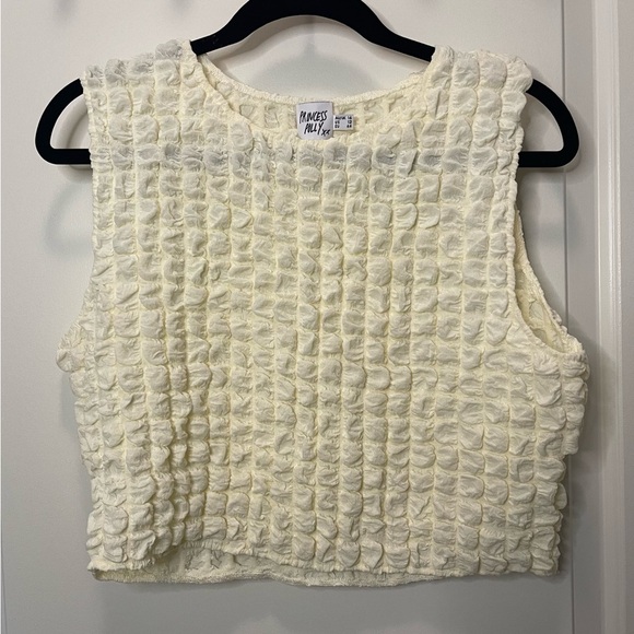 Princess Polly Kendrick Cream Textured Tank Top Size 12 - Picture 4 of 5
